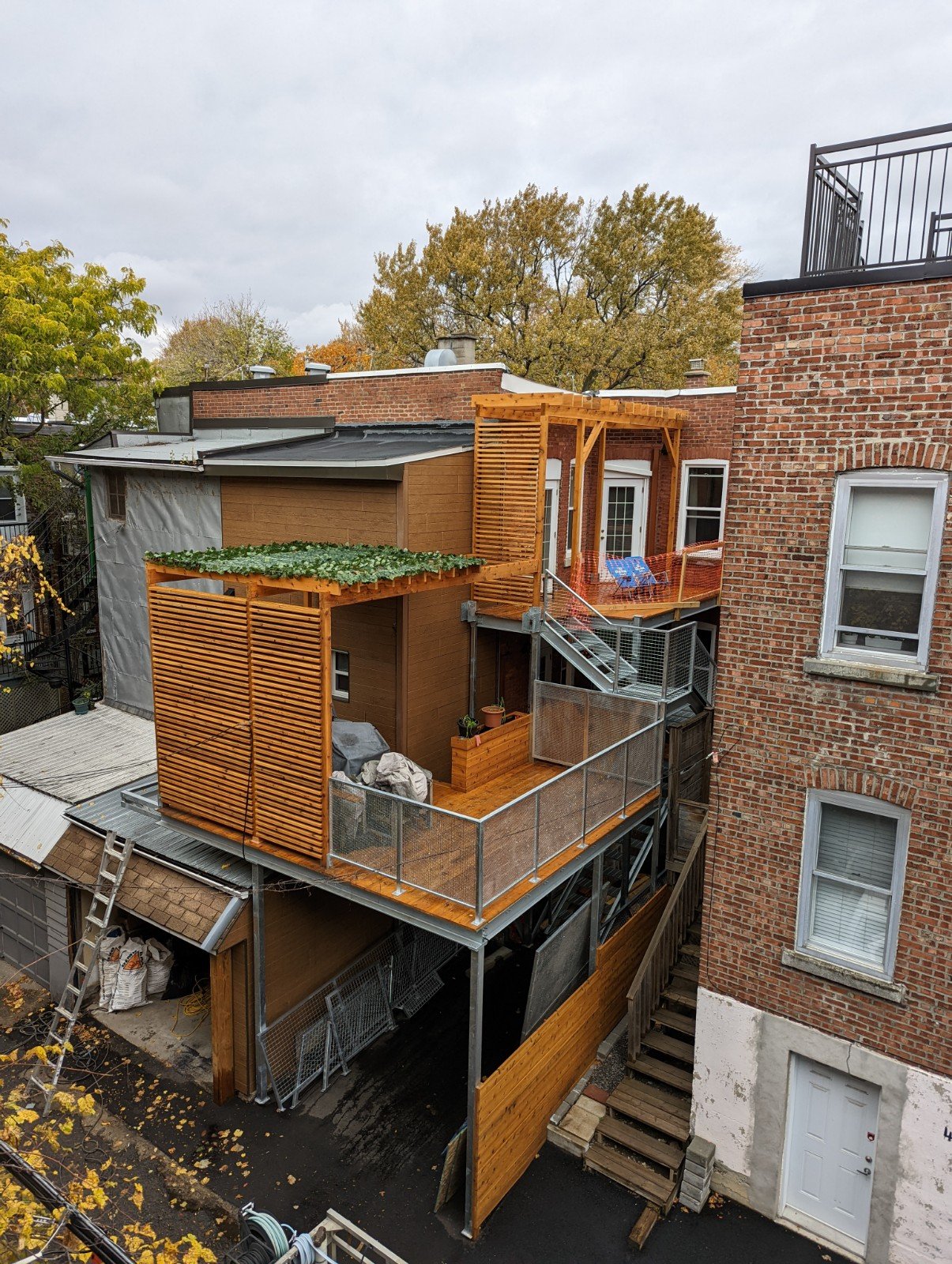 Mise en place d’une terrasse galvanisée haute gamme 19